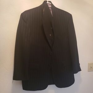 Men's suit